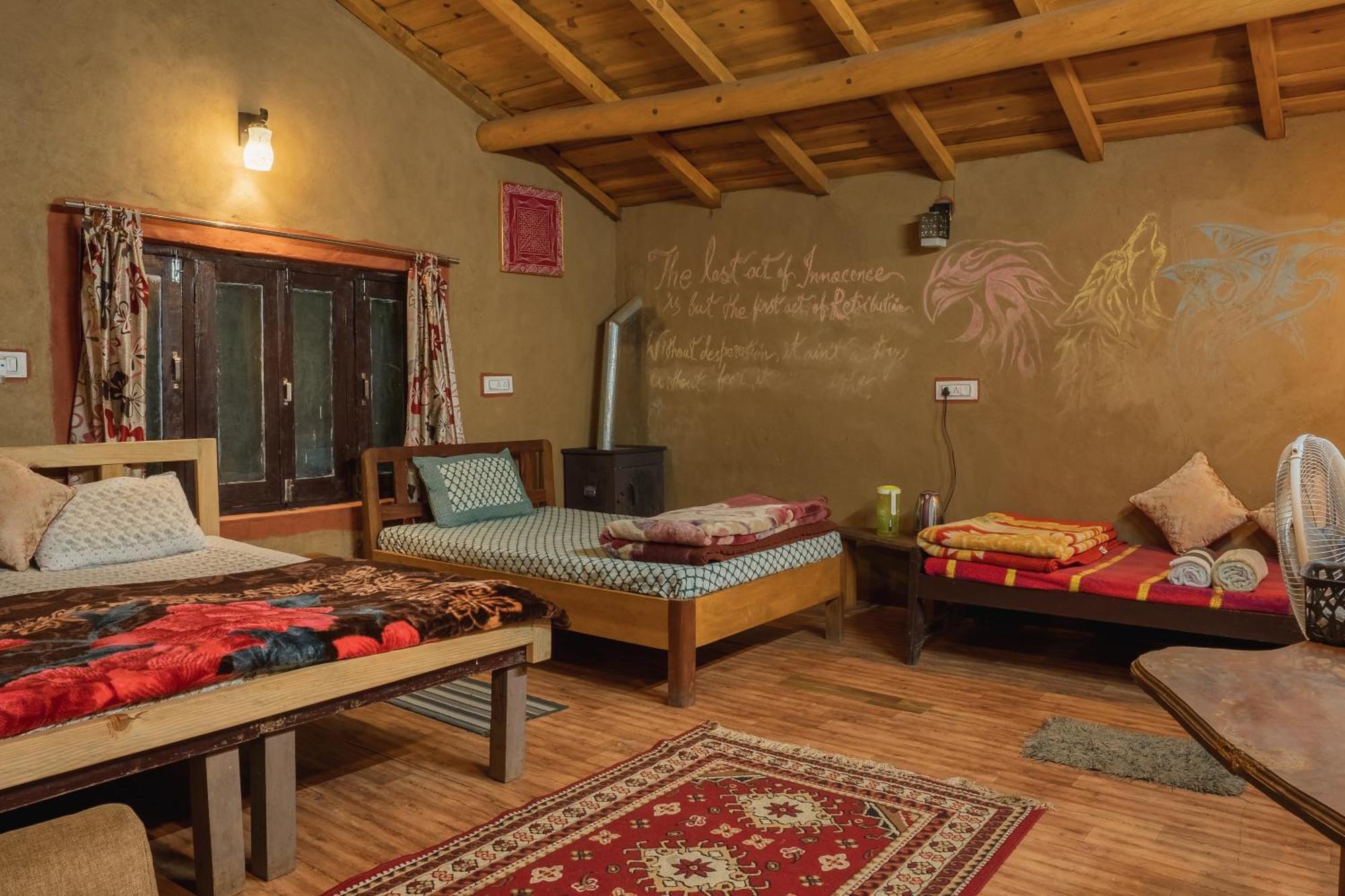 Zenoaks Homestay Almora Extérieur photo
